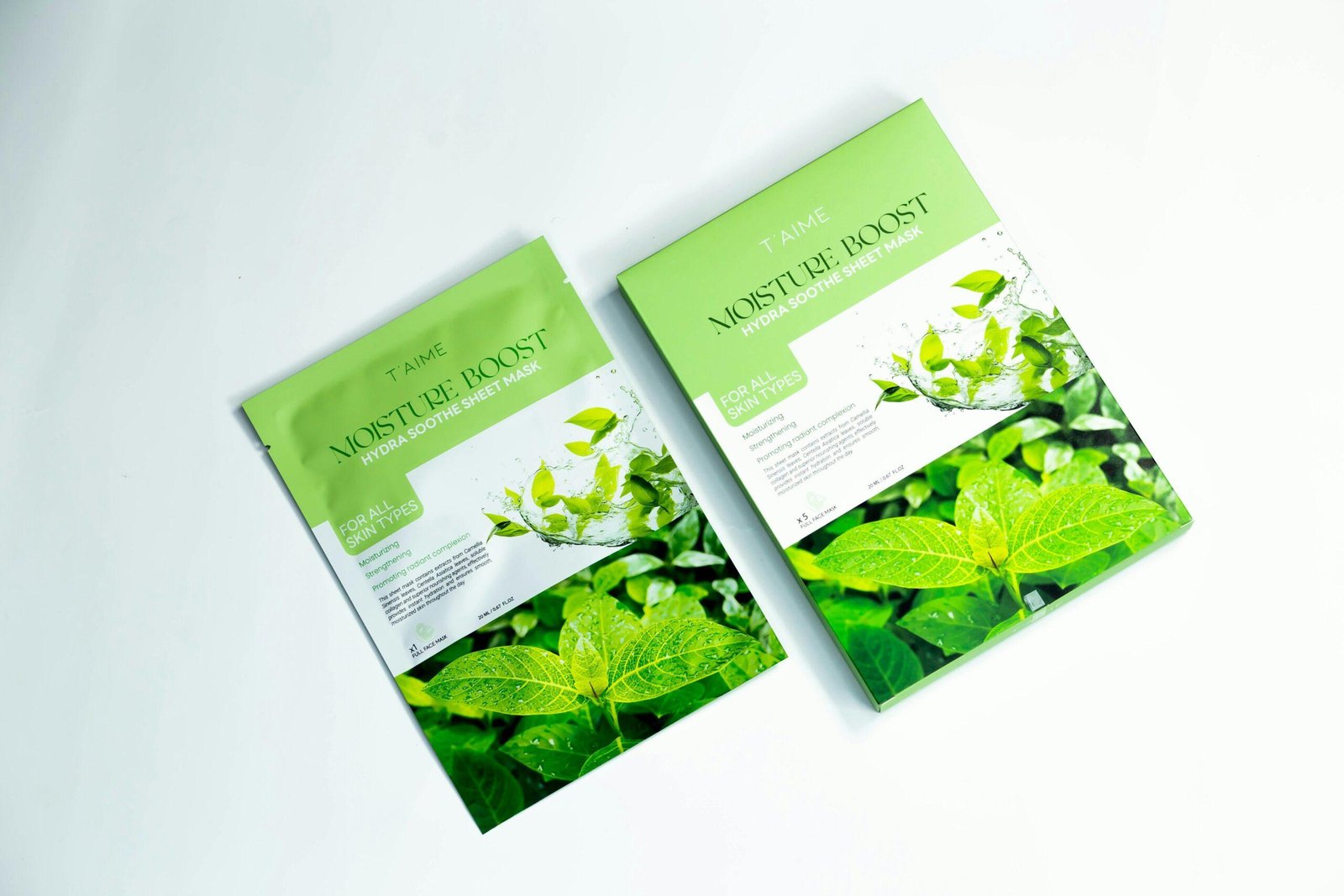 Illustration showing harmful chemicals present in conventional pads